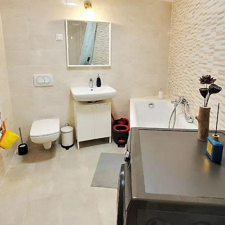 Apartament L&l *